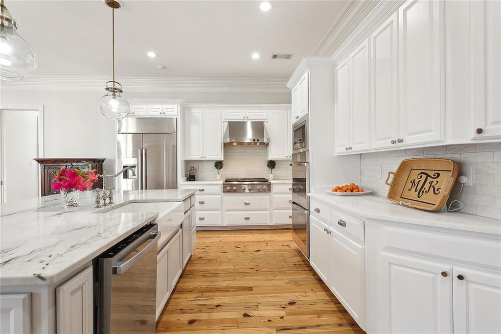160 SANCTUARY Drive