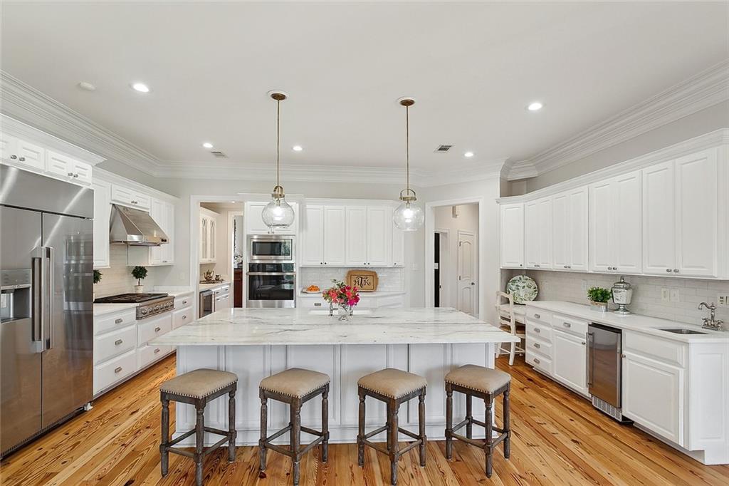 160 SANCTUARY Drive