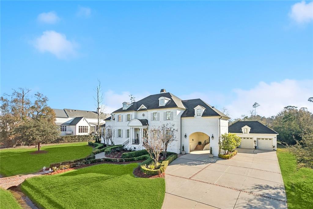 160 SANCTUARY Drive