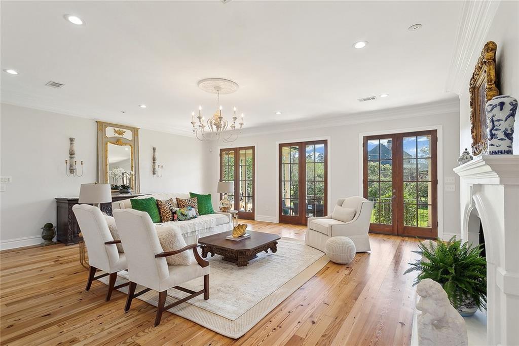 160 SANCTUARY Drive