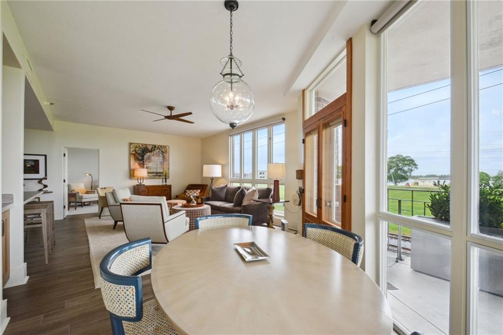 170 WALNUT Street 2-D