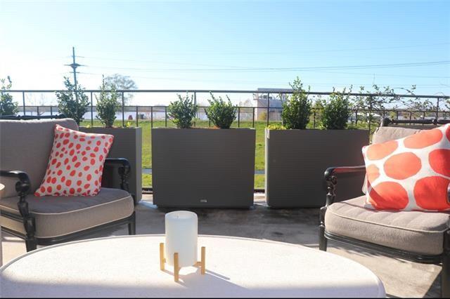 170 WALNUT Street 2-D