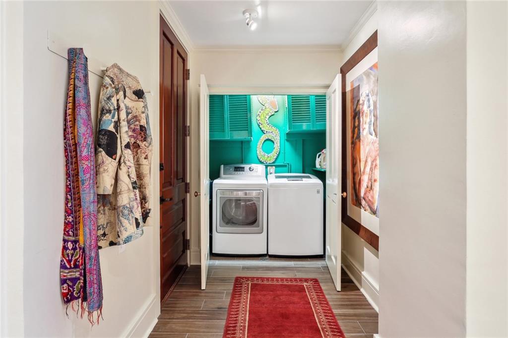 170 WALNUT Street 2-D