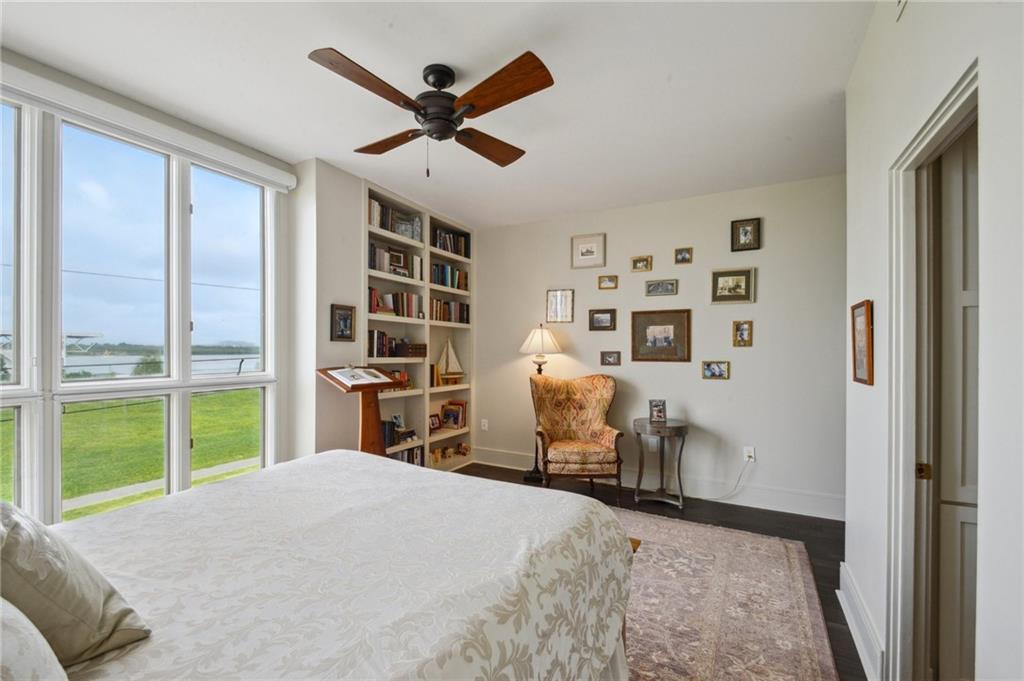 170 WALNUT Street 2-D