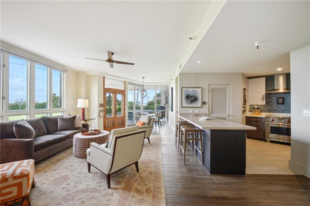 170 WALNUT Street 2-D