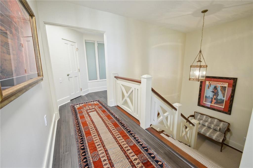 170 WALNUT Street 2-D