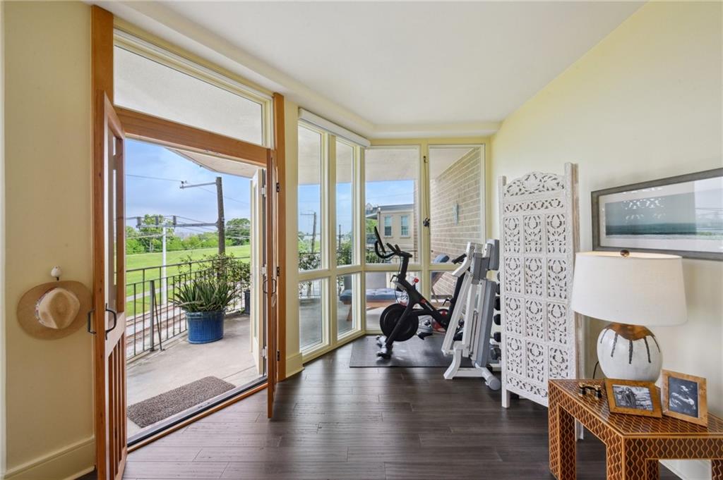 170 WALNUT Street 2-D
