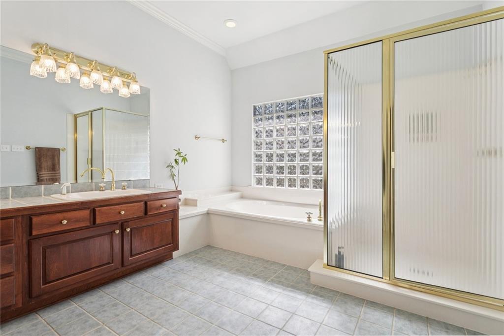 74 TUPELO Trace