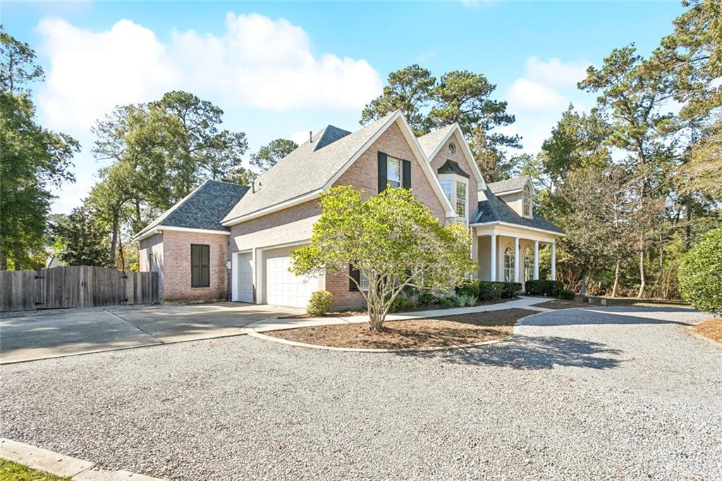 74 TUPELO Trace