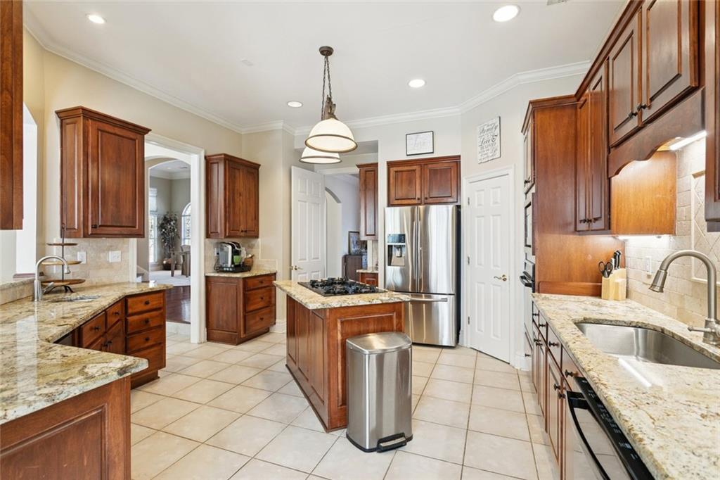 74 TUPELO Trace