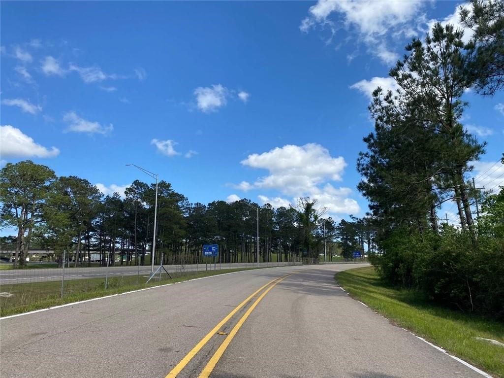 1497 FRONTAGE Road