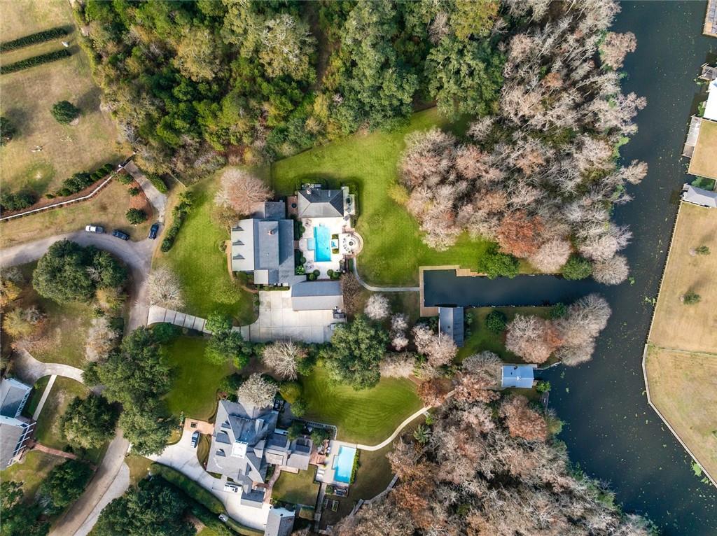34 AUDUBON Lane