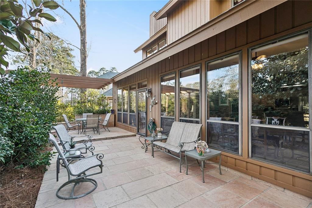 809 TETE LOURS Drive