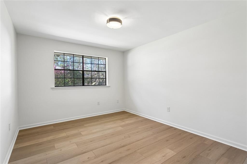 260 GARDEN Avenue