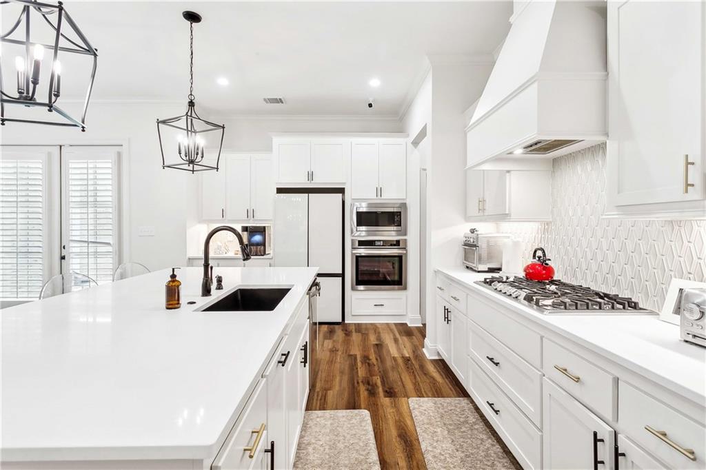 2209 ARCHWYCK Circle