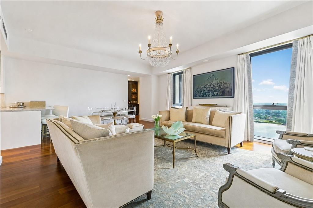 2 CANAL Street 2606
