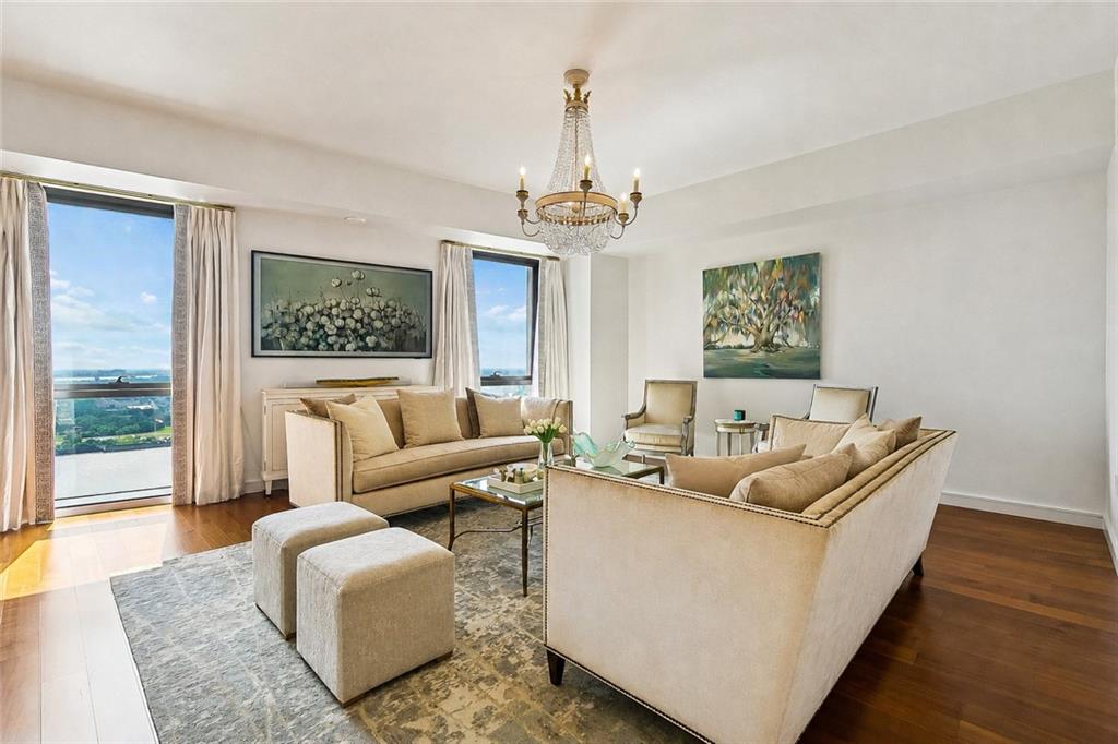 2 CANAL Street 2606