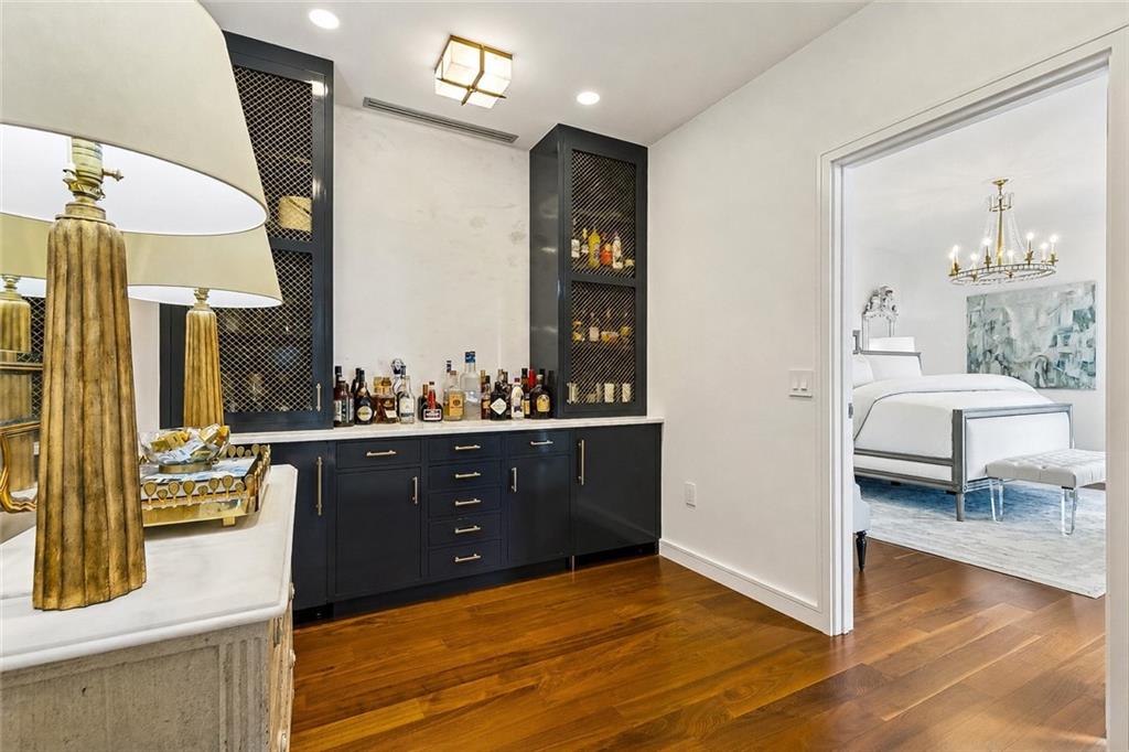 2 CANAL Street 2606