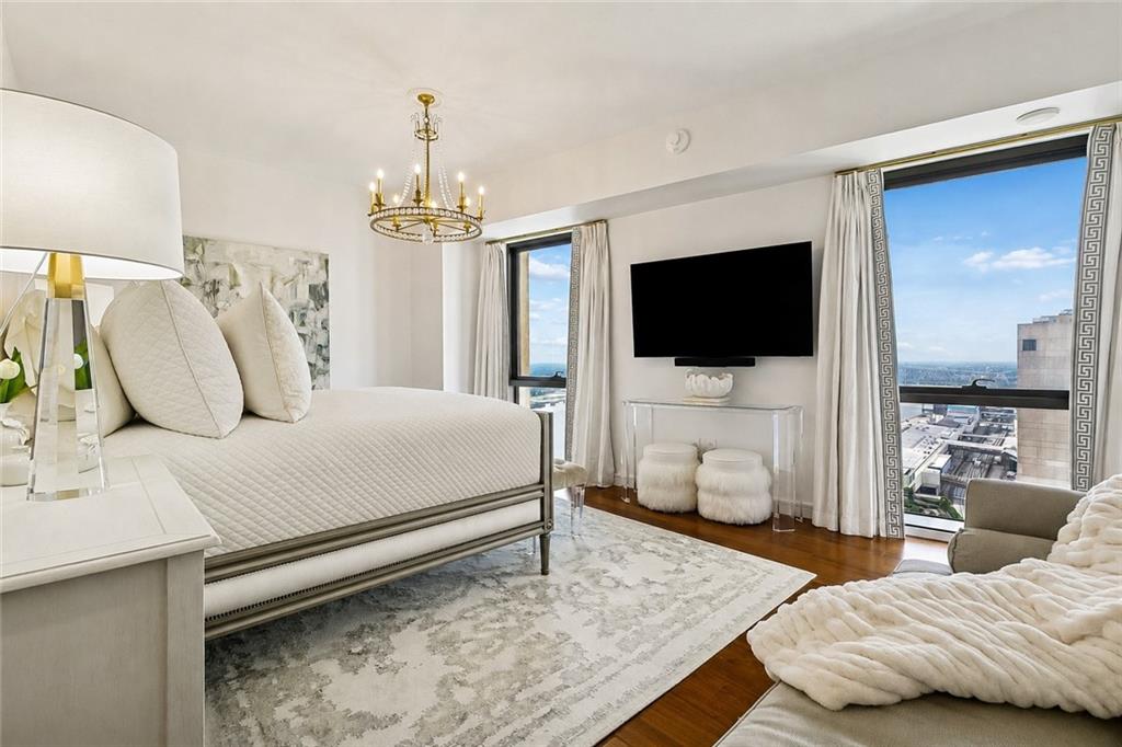 2 CANAL Street 2606