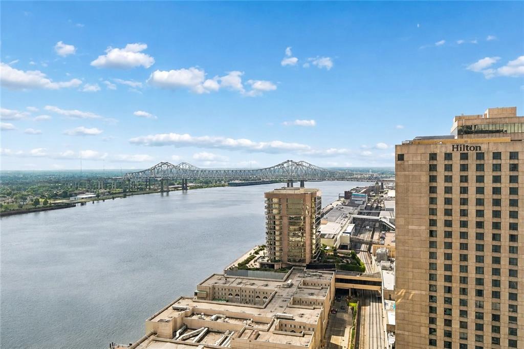 2 CANAL Street 2606