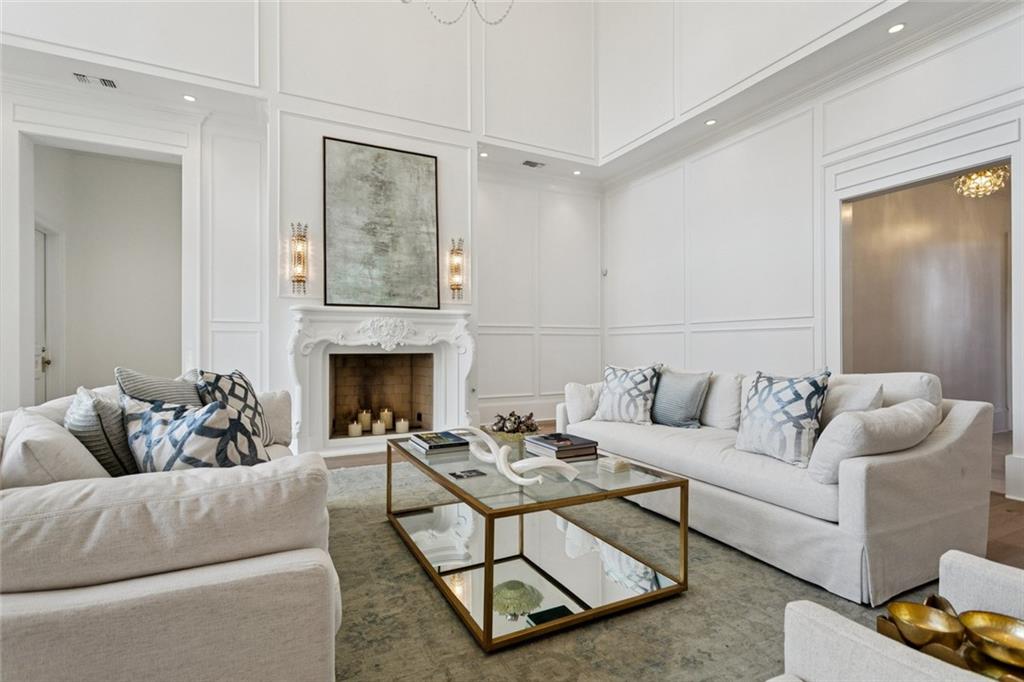 60 PRESERVE Lane