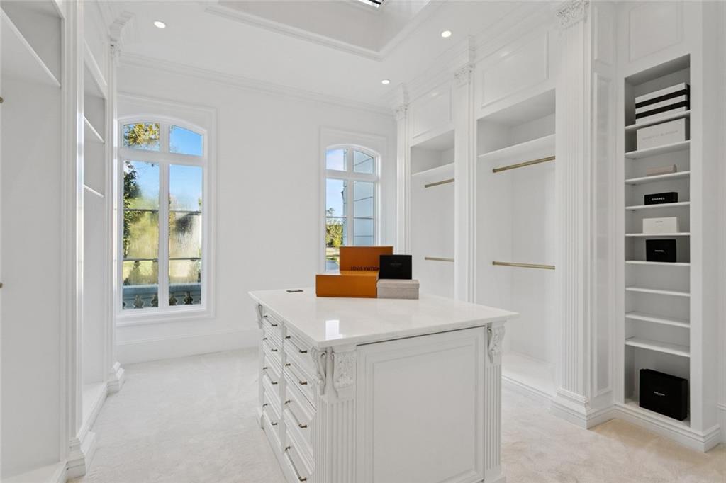 60 PRESERVE Lane