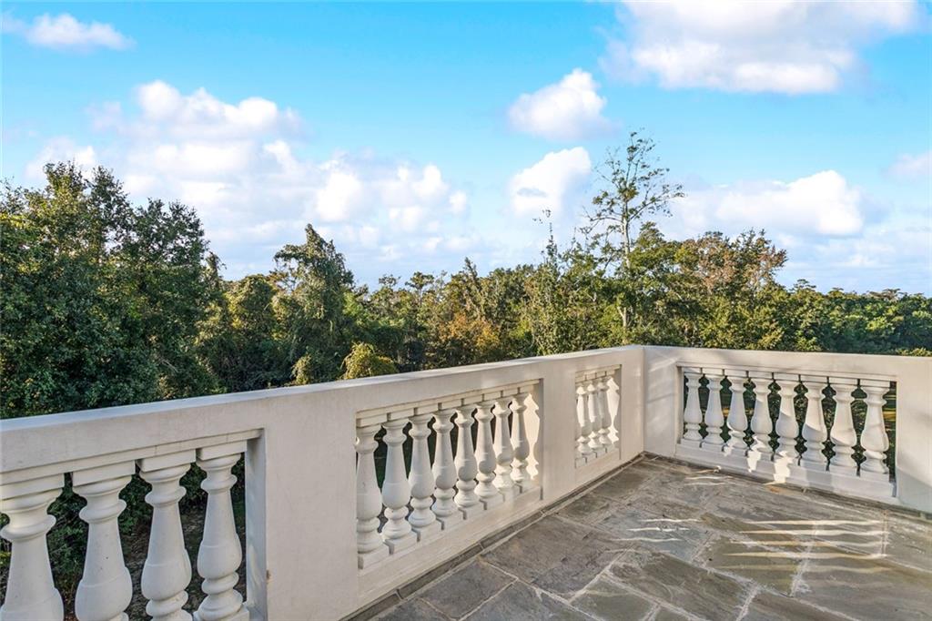 60 PRESERVE Lane