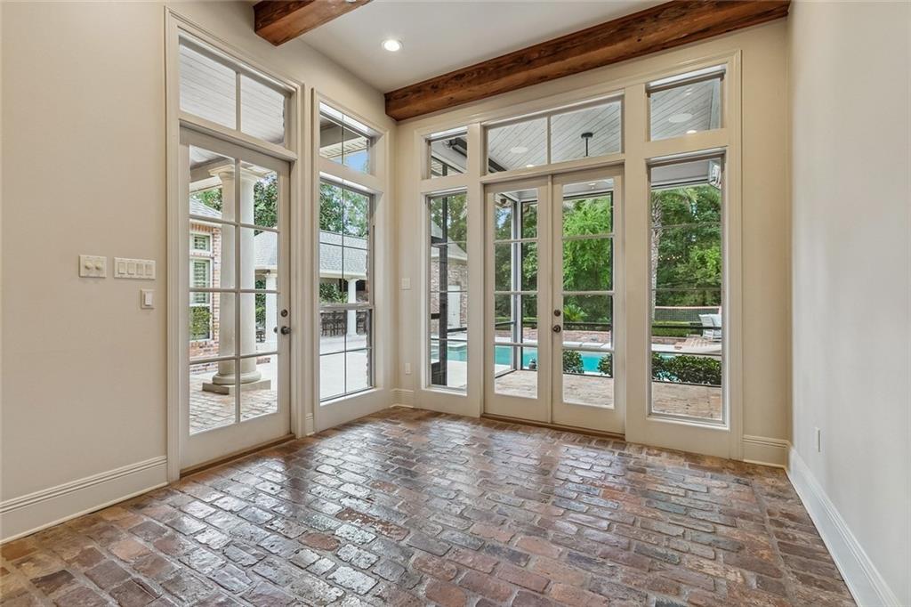 271 MORNINGSIDE Drive
