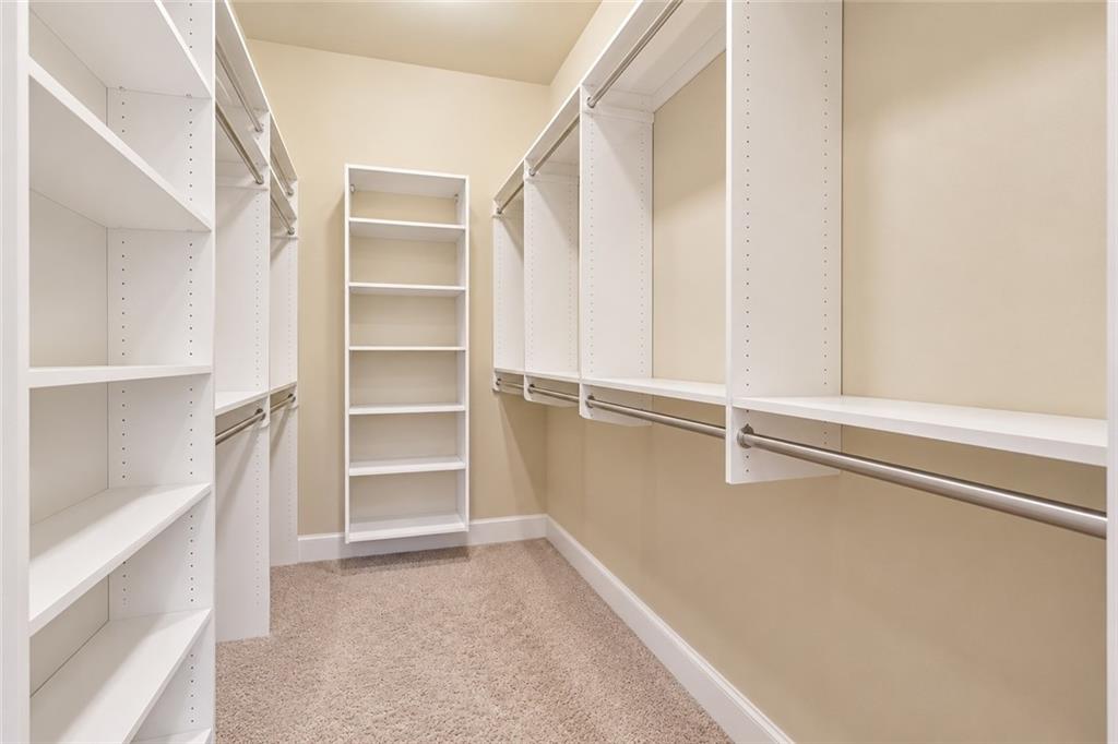 231 BEEBALM Circle