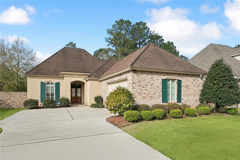 231 BEEBALM Circle