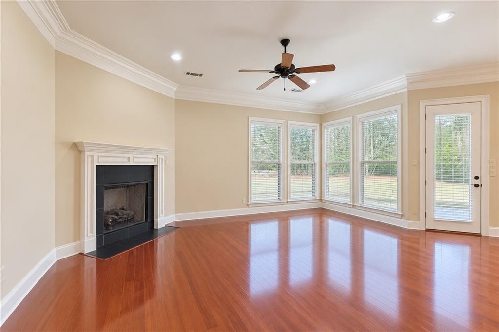 231 BEEBALM Circle