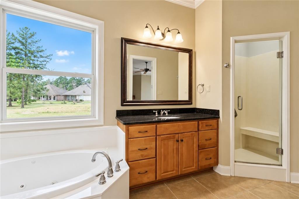 231 BEEBALM Circle