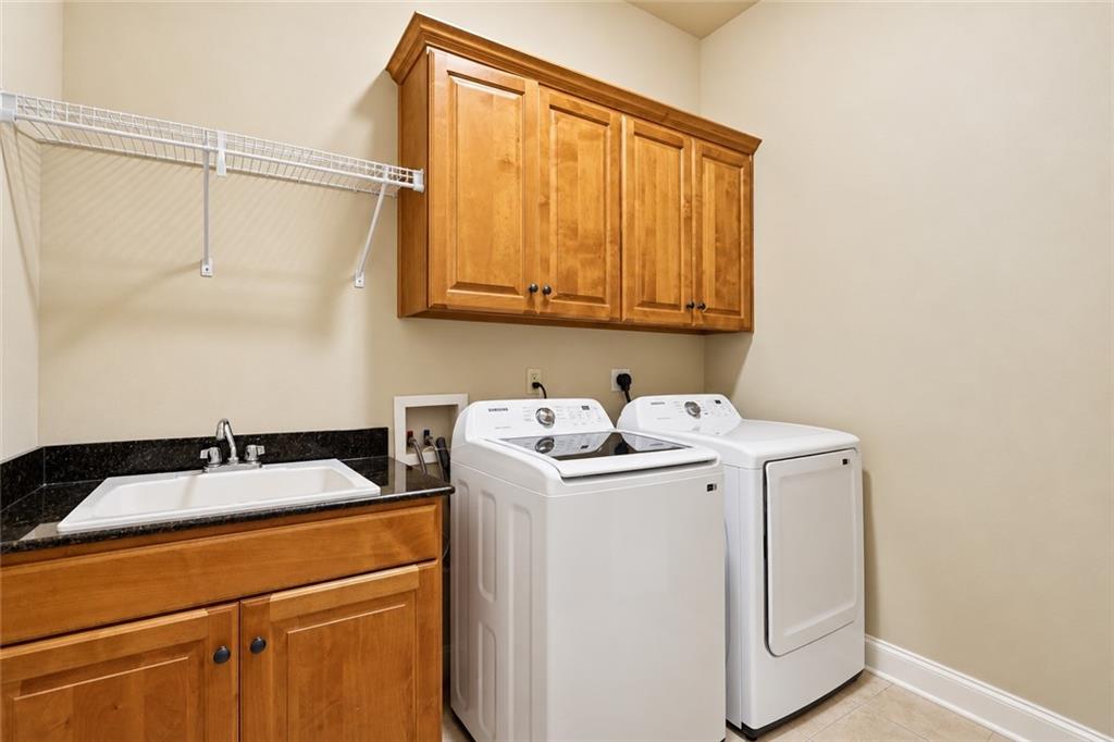 231 BEEBALM Circle