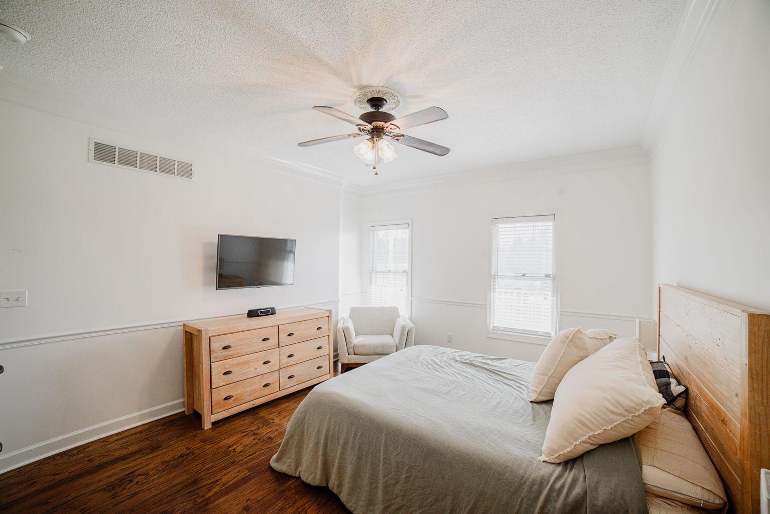 178 Grand Circle