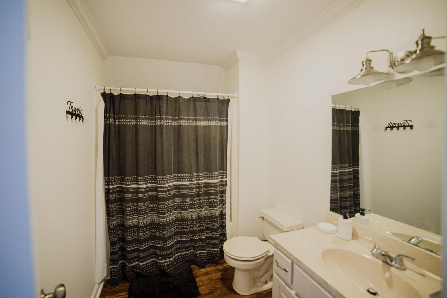 178 Grand Circle