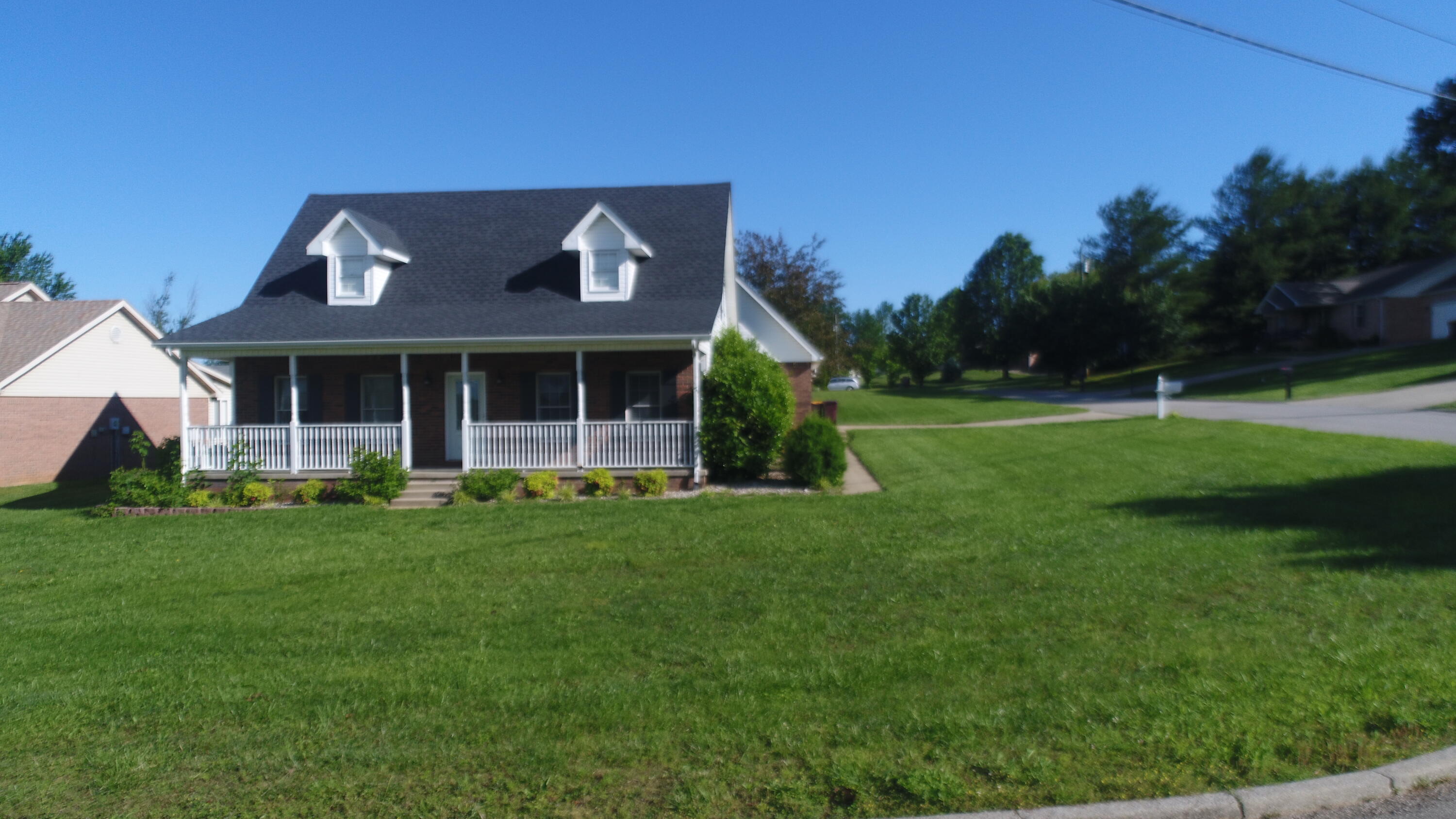 178 Grand Circle