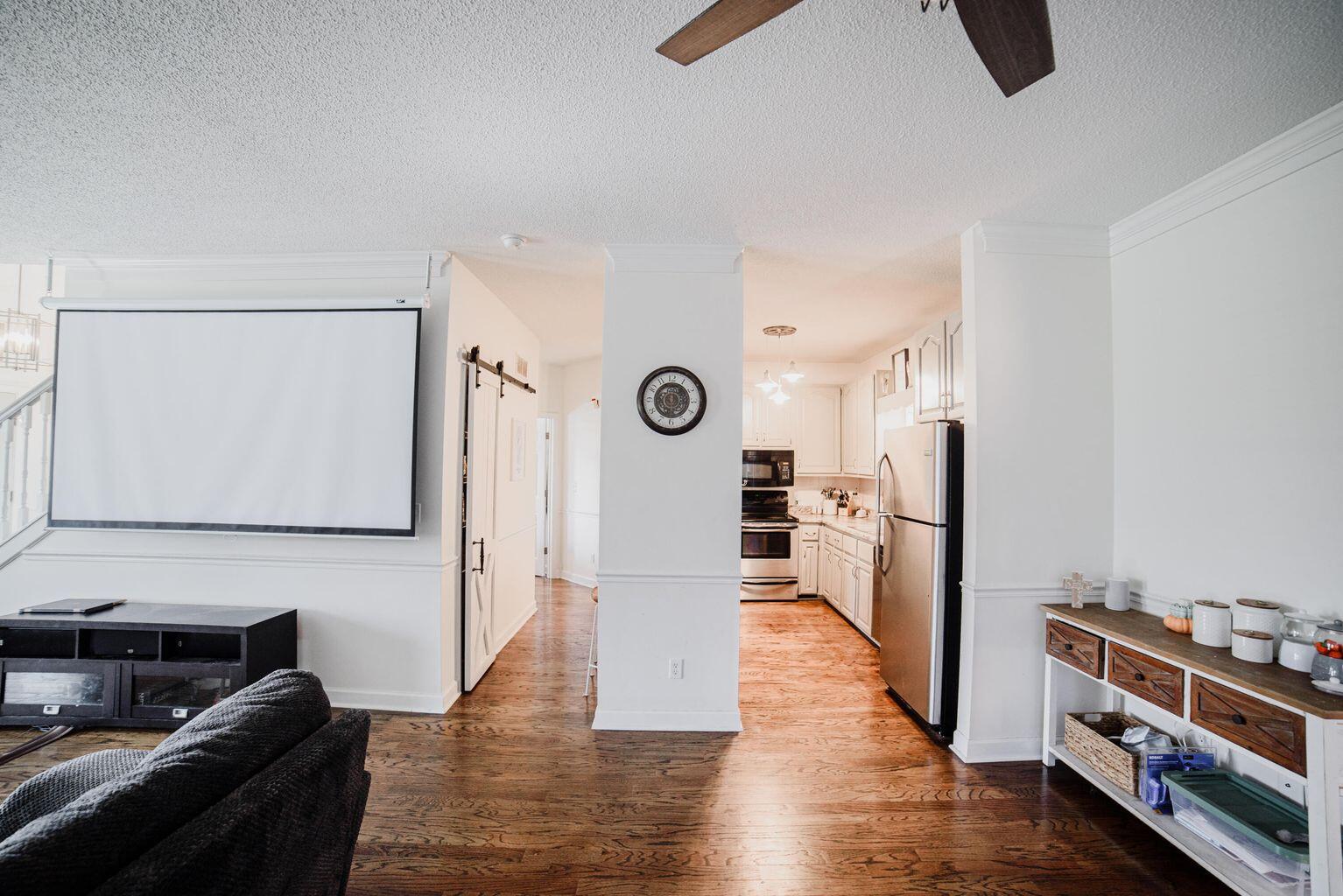178 Grand Circle