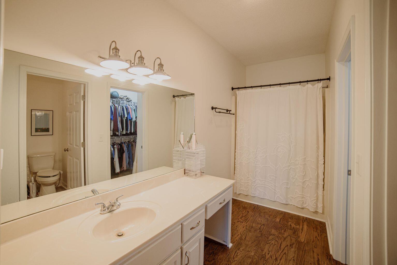 178 Grand Circle