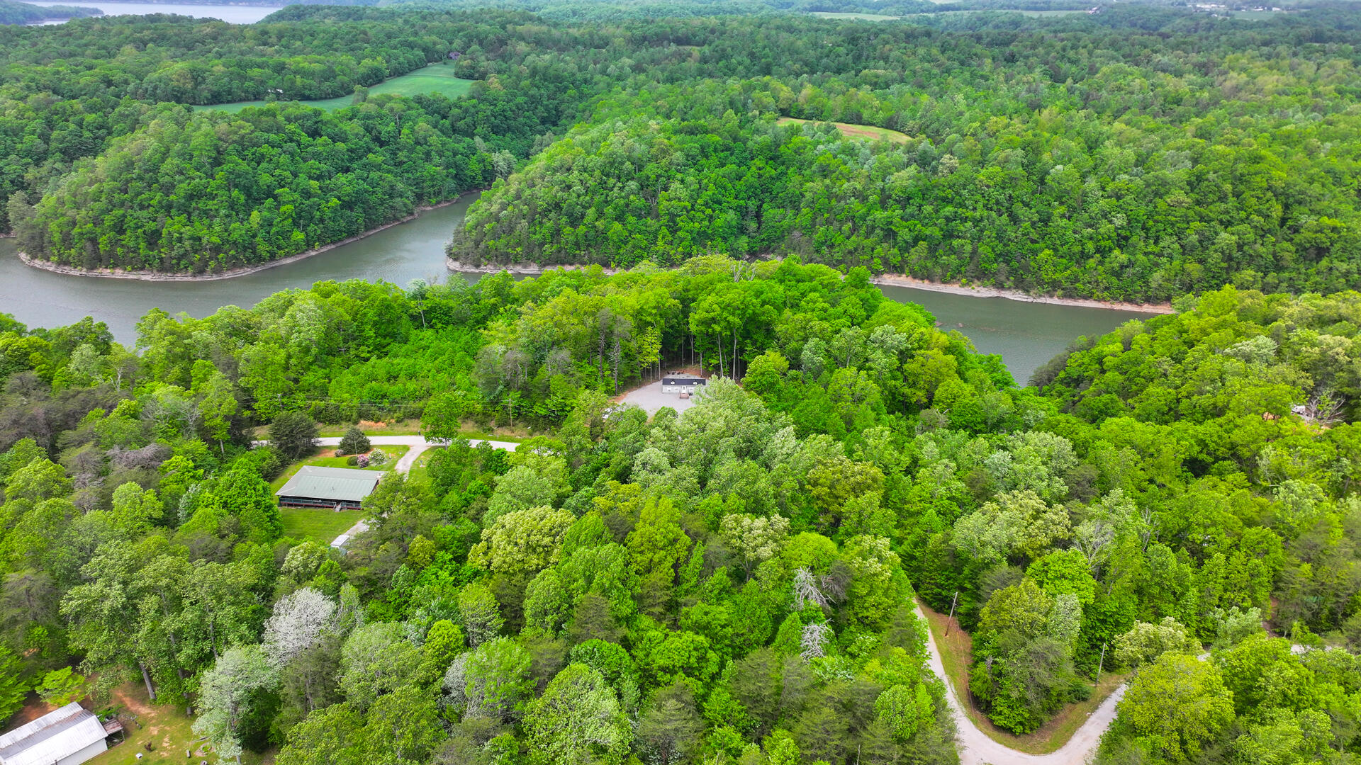 1455 Pine Tree Road