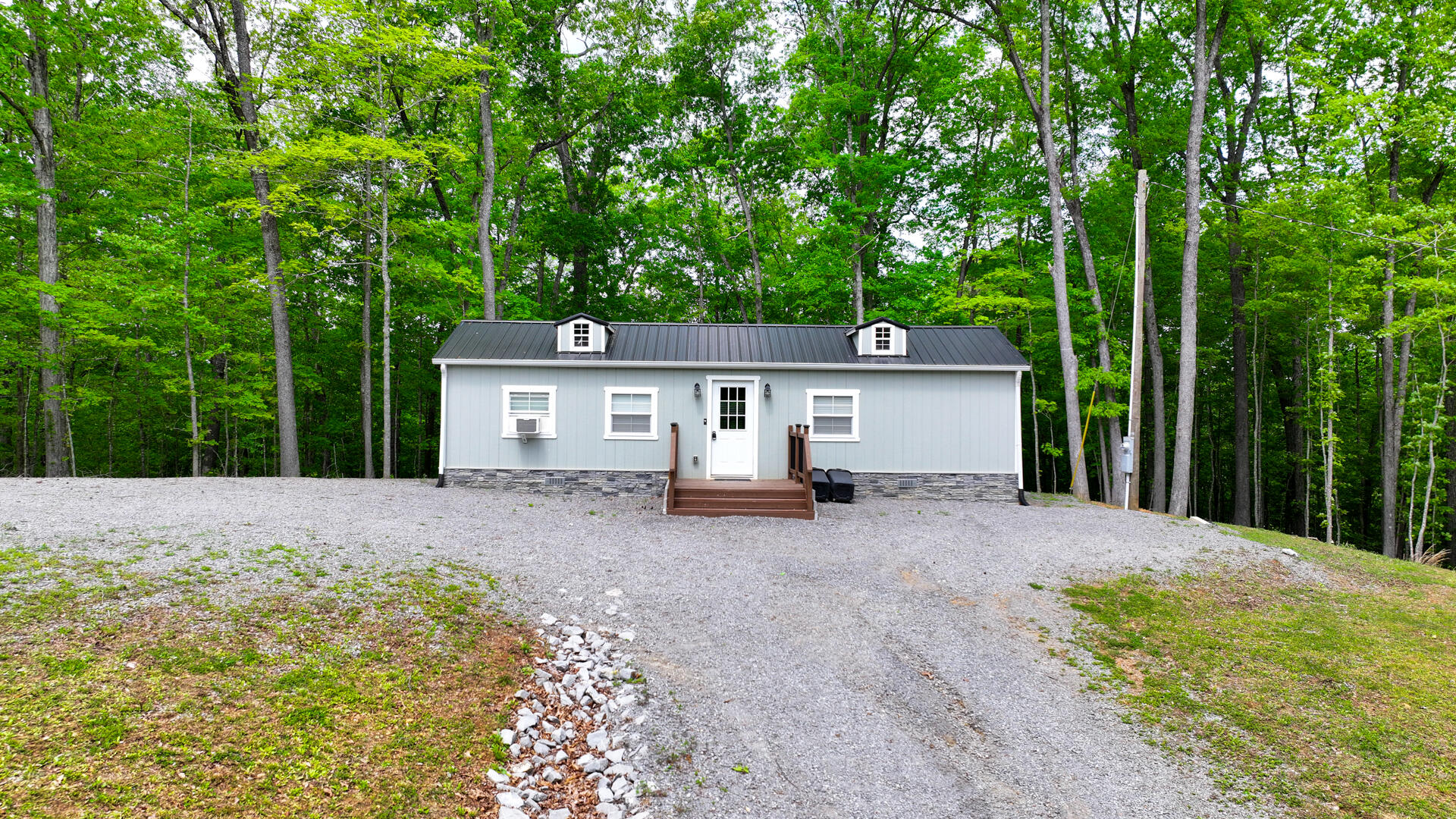 1455 Pine Tree Road
