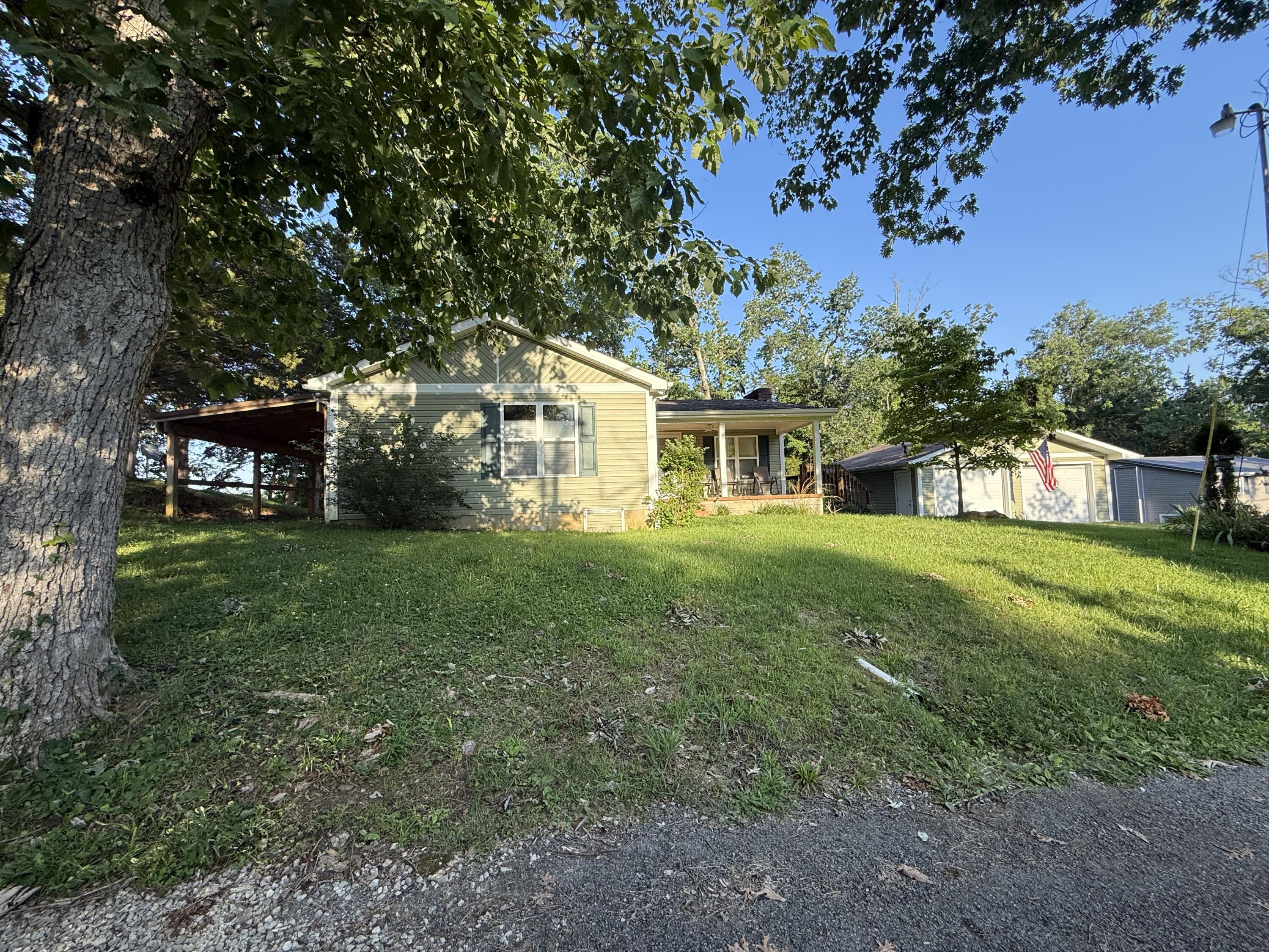 546 Sellars Road