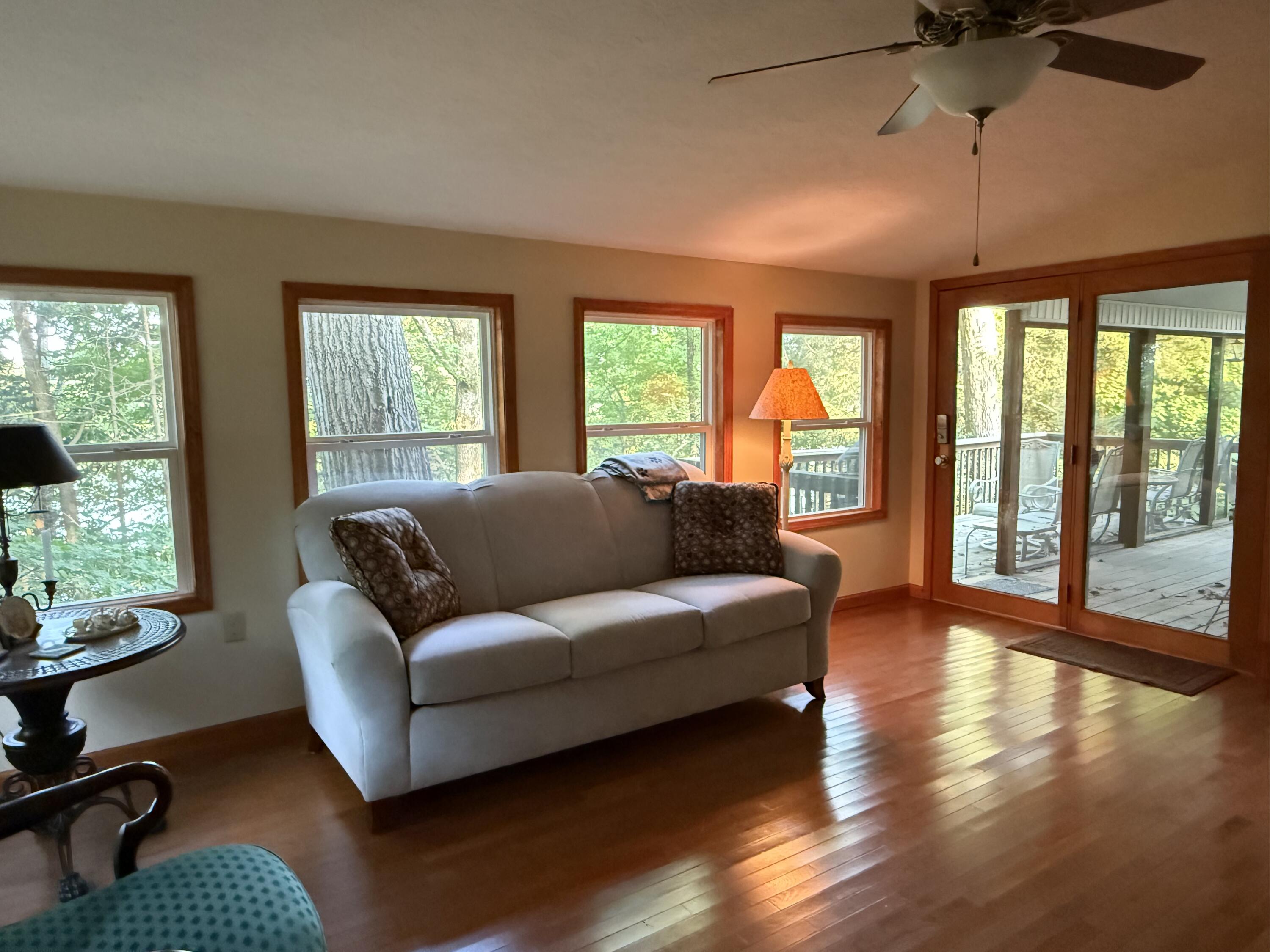 546 Sellars Road