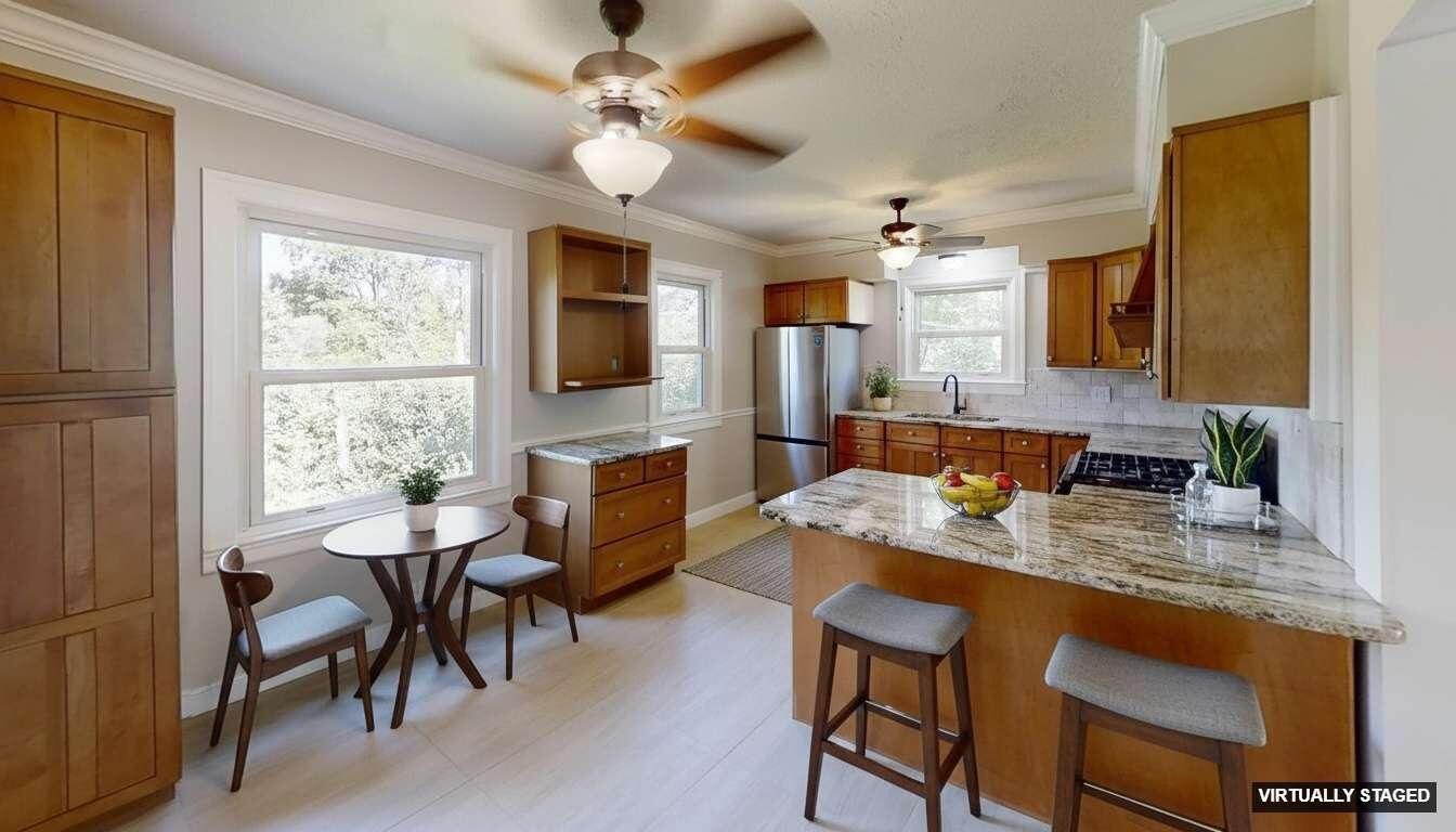 513 E Main Street