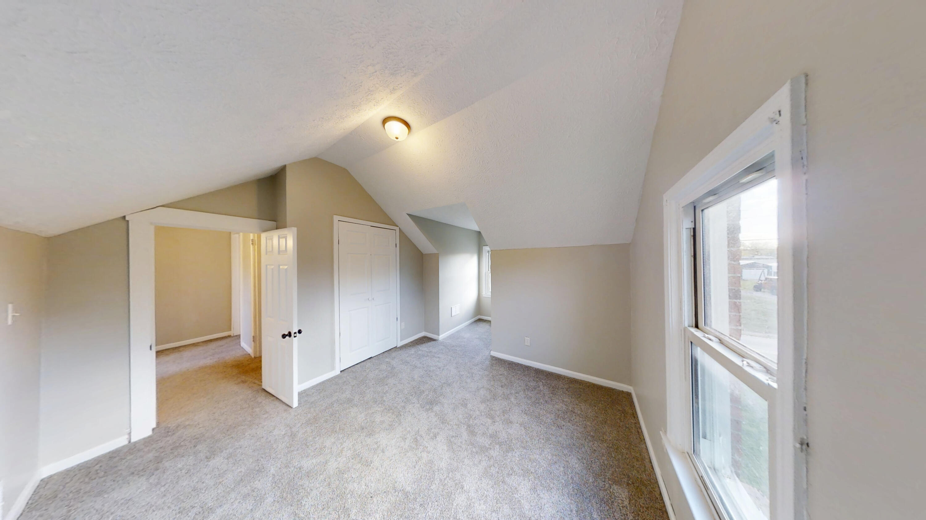 513 E Main Street
