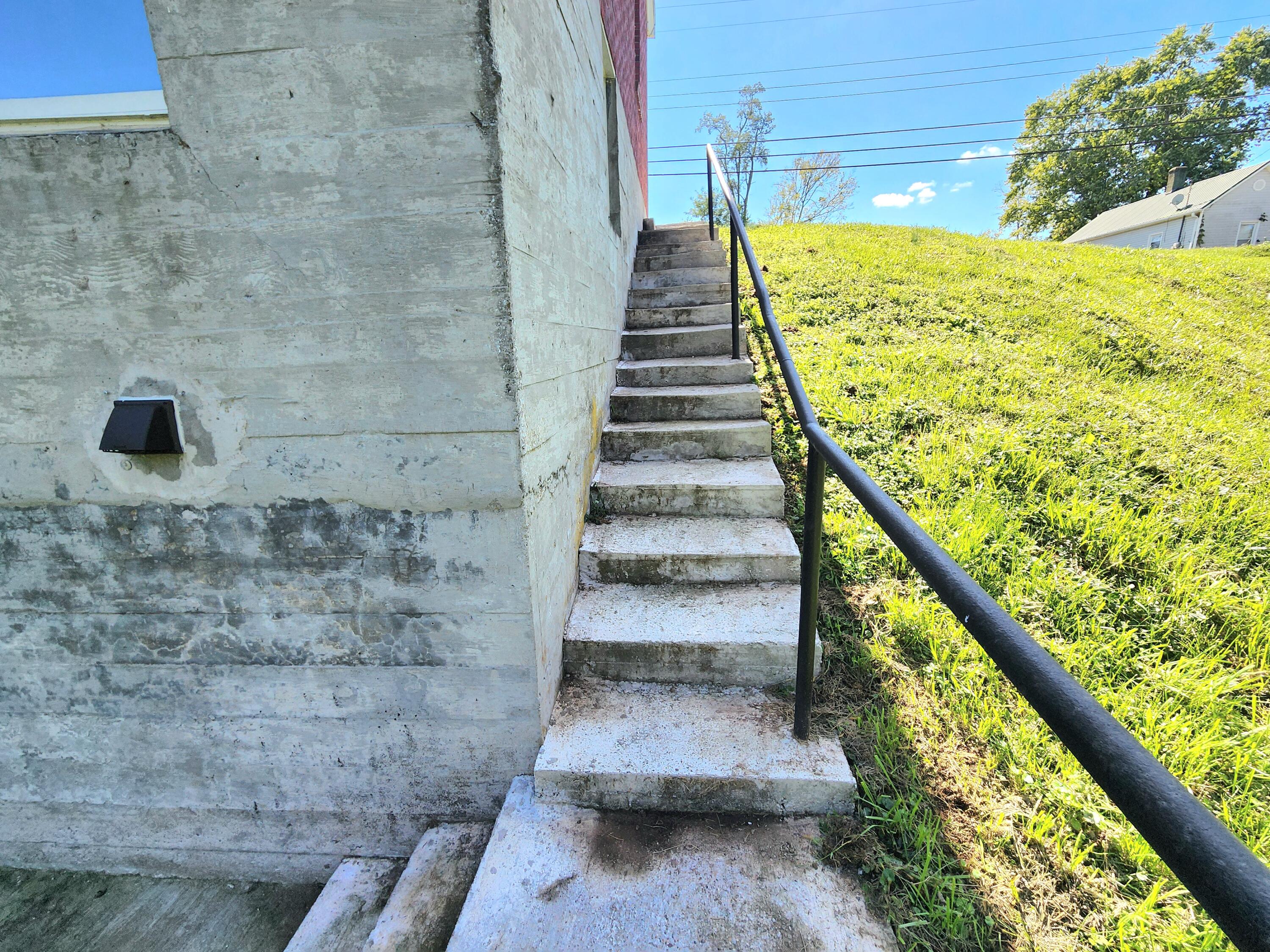 513 E Main Street