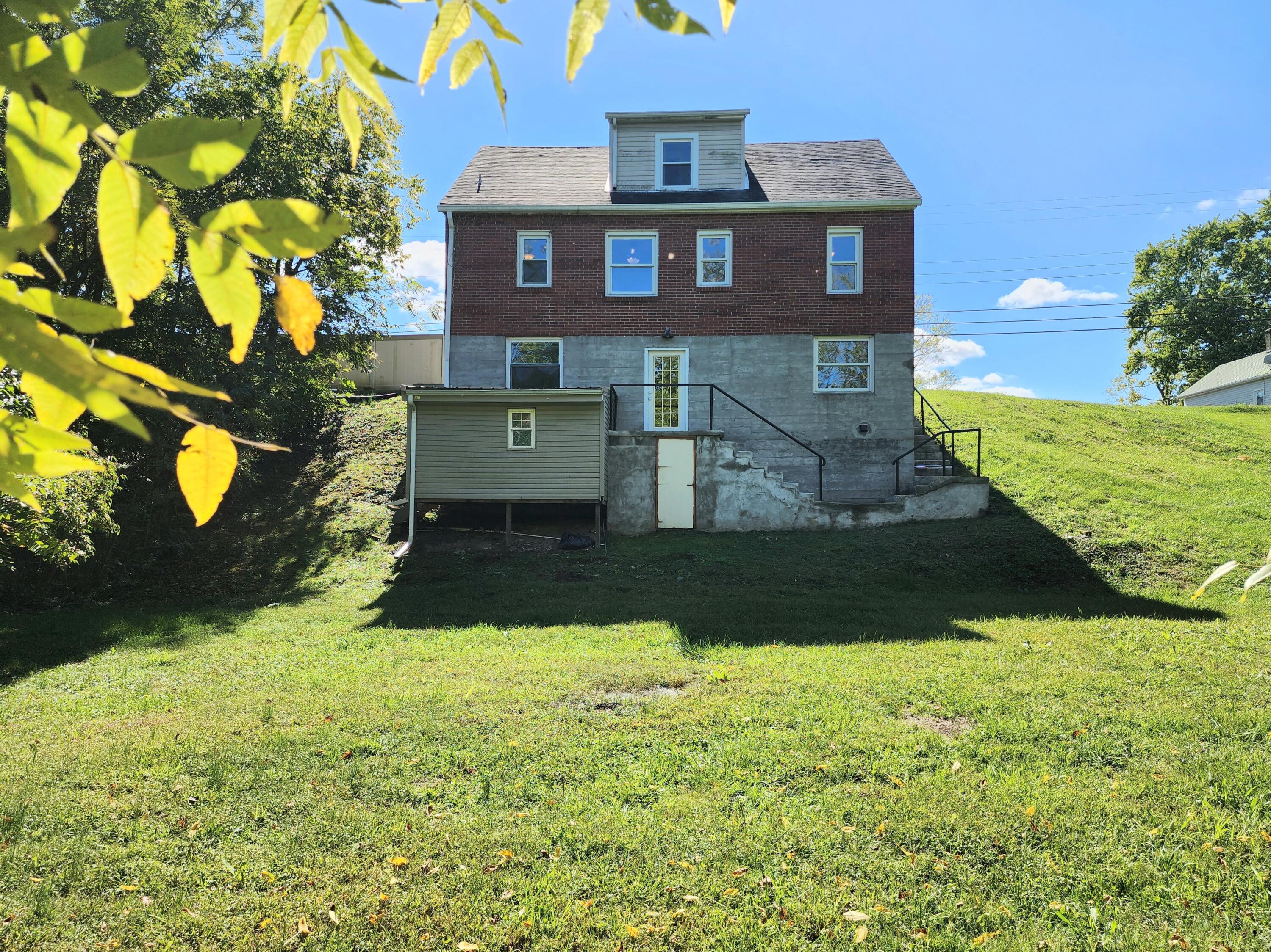 513 E Main Street