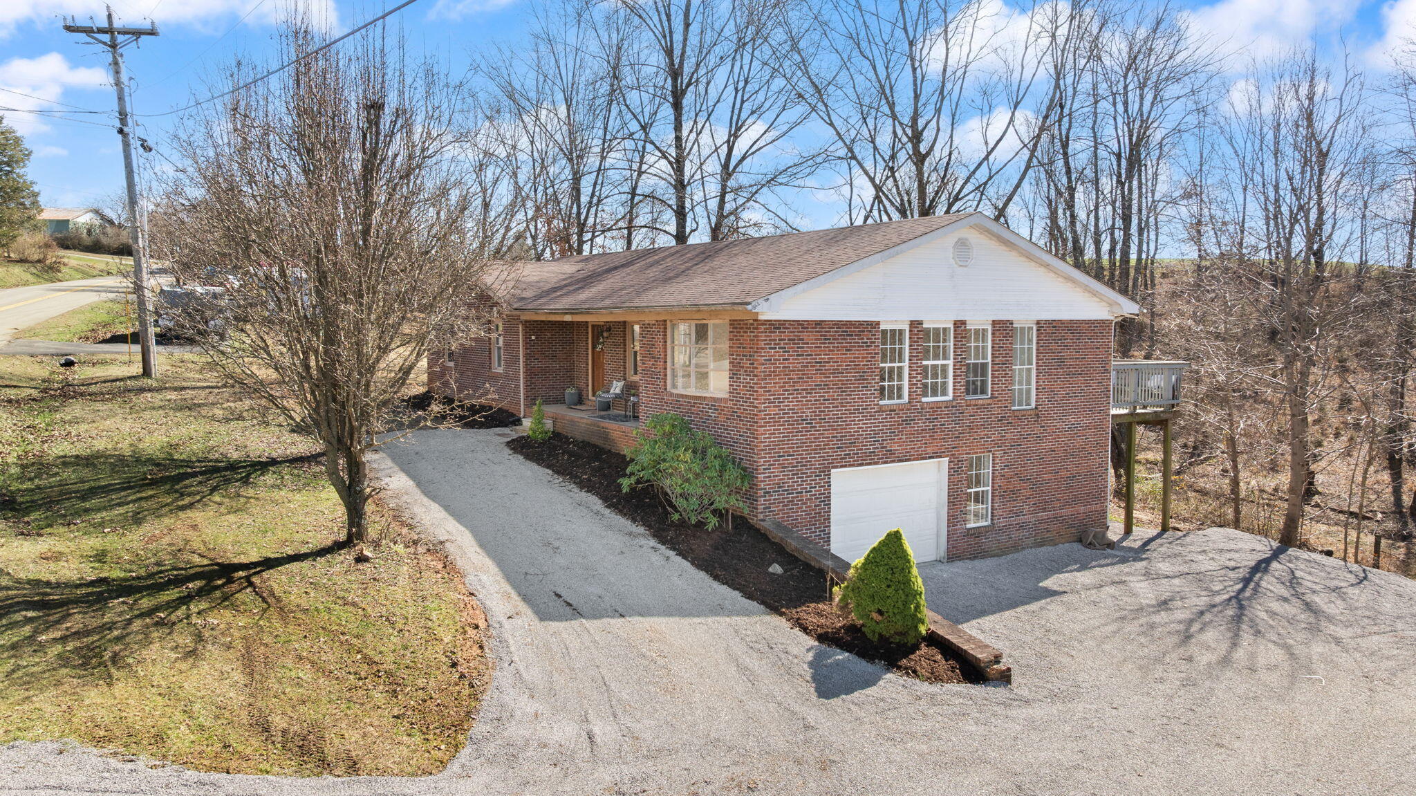 539 Hacker Road