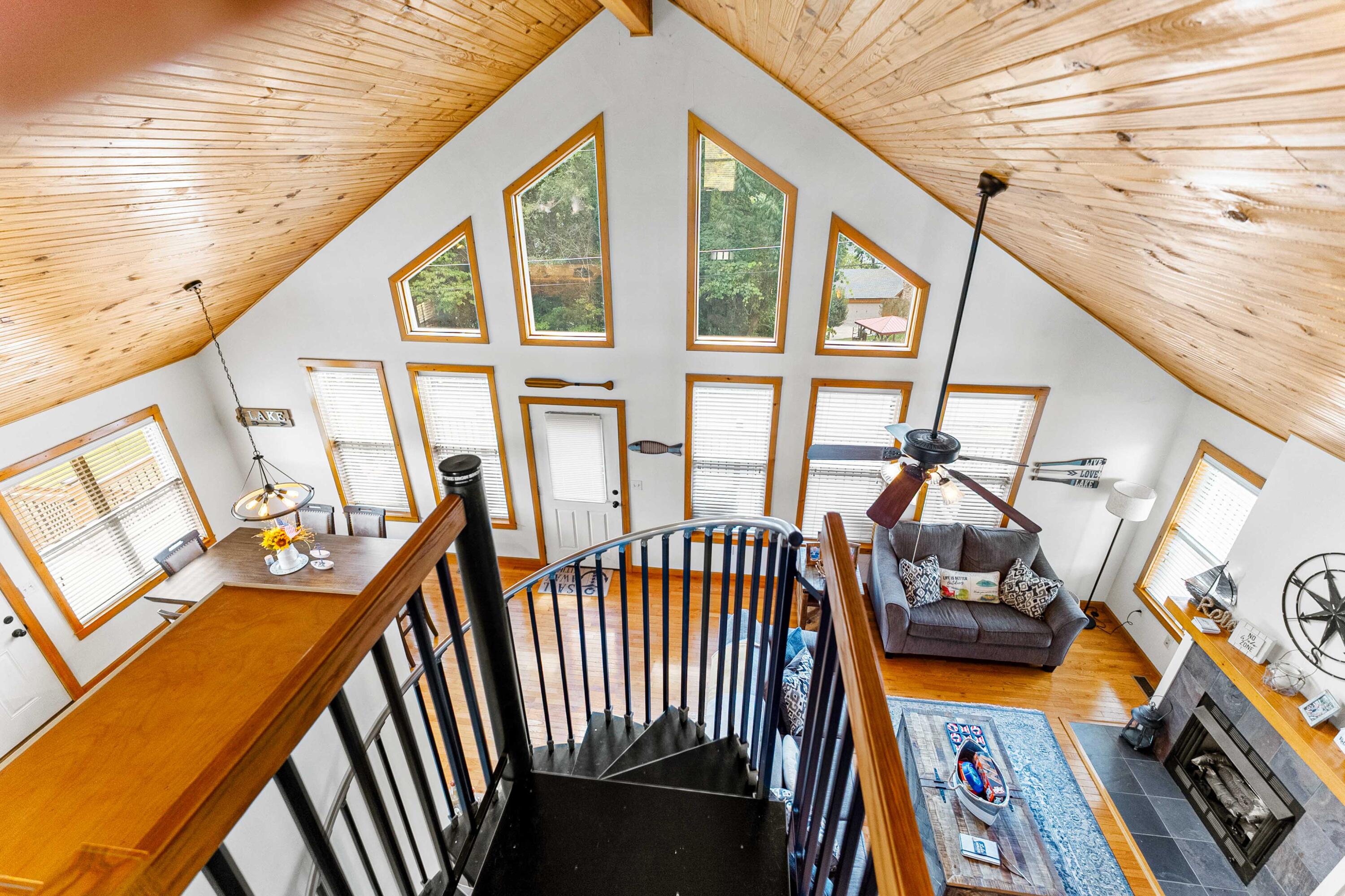 1824 Bridge Hollow Road