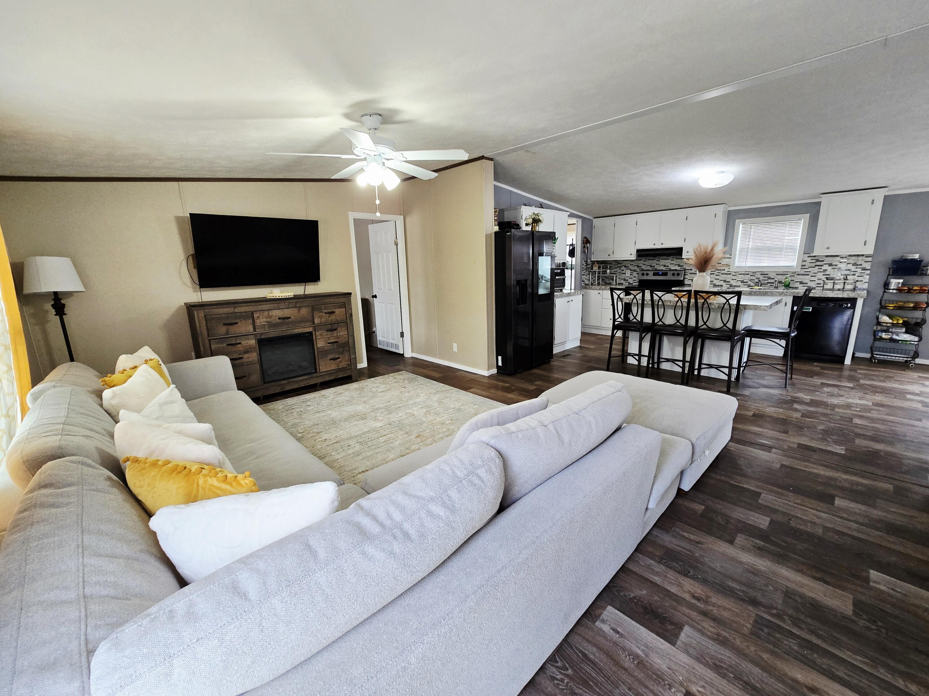 5488 Reese Hurt Road