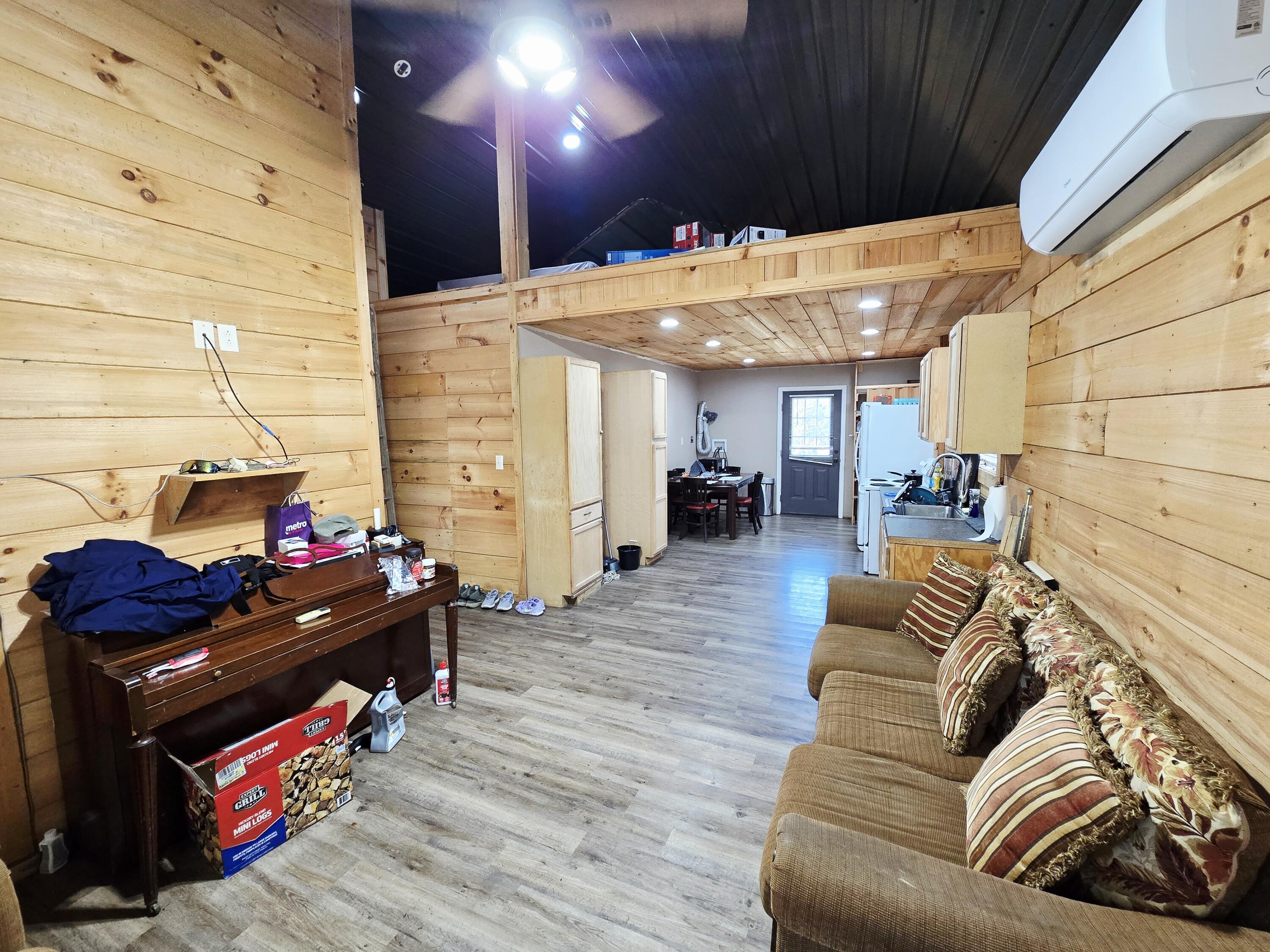 5488 Reese Hurt Road